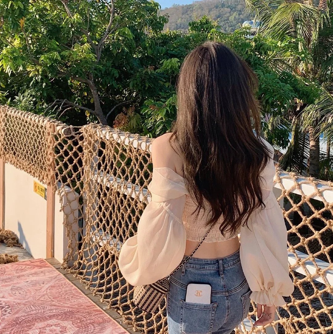 相思相望不相亲